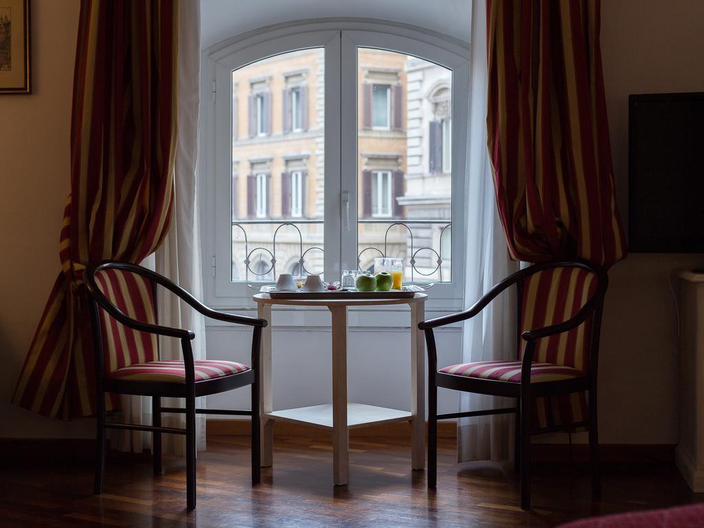 Inn Rome Rooms & Suites Экстерьер фото